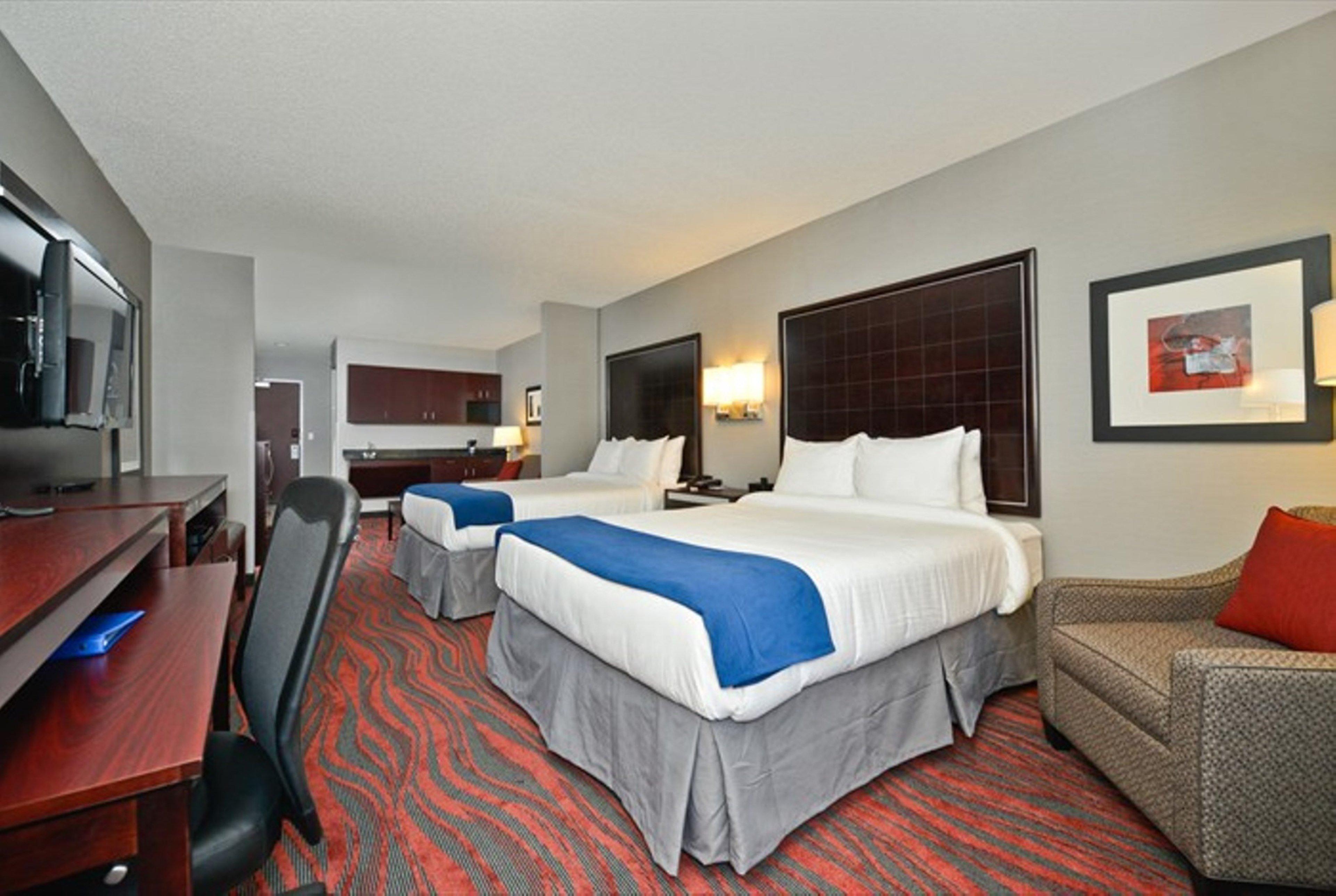 Holiday Inn Express & Suites Utica By Ihg Luaran gambar